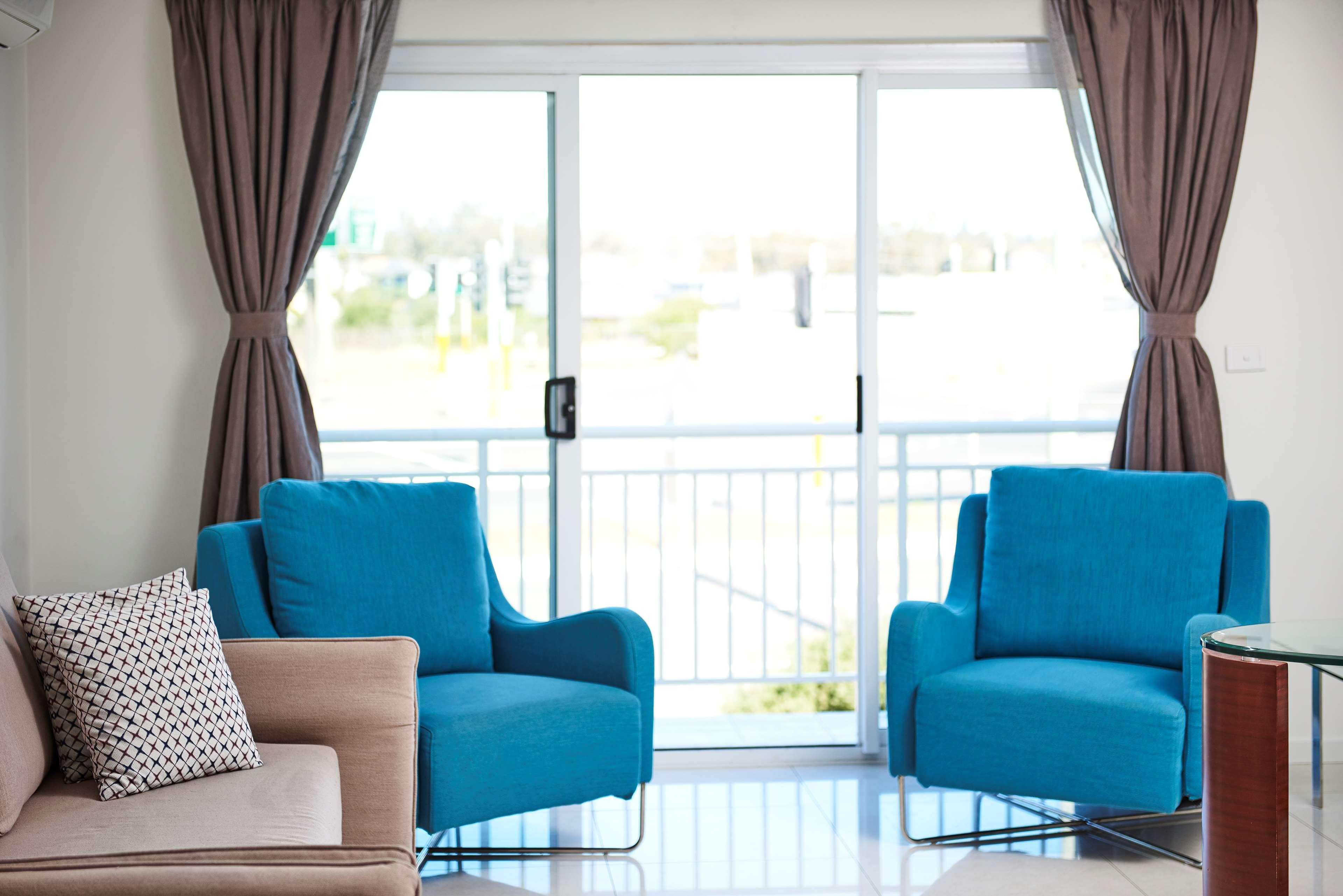 Best Western Casula Motor Inn מראה חיצוני תמונה