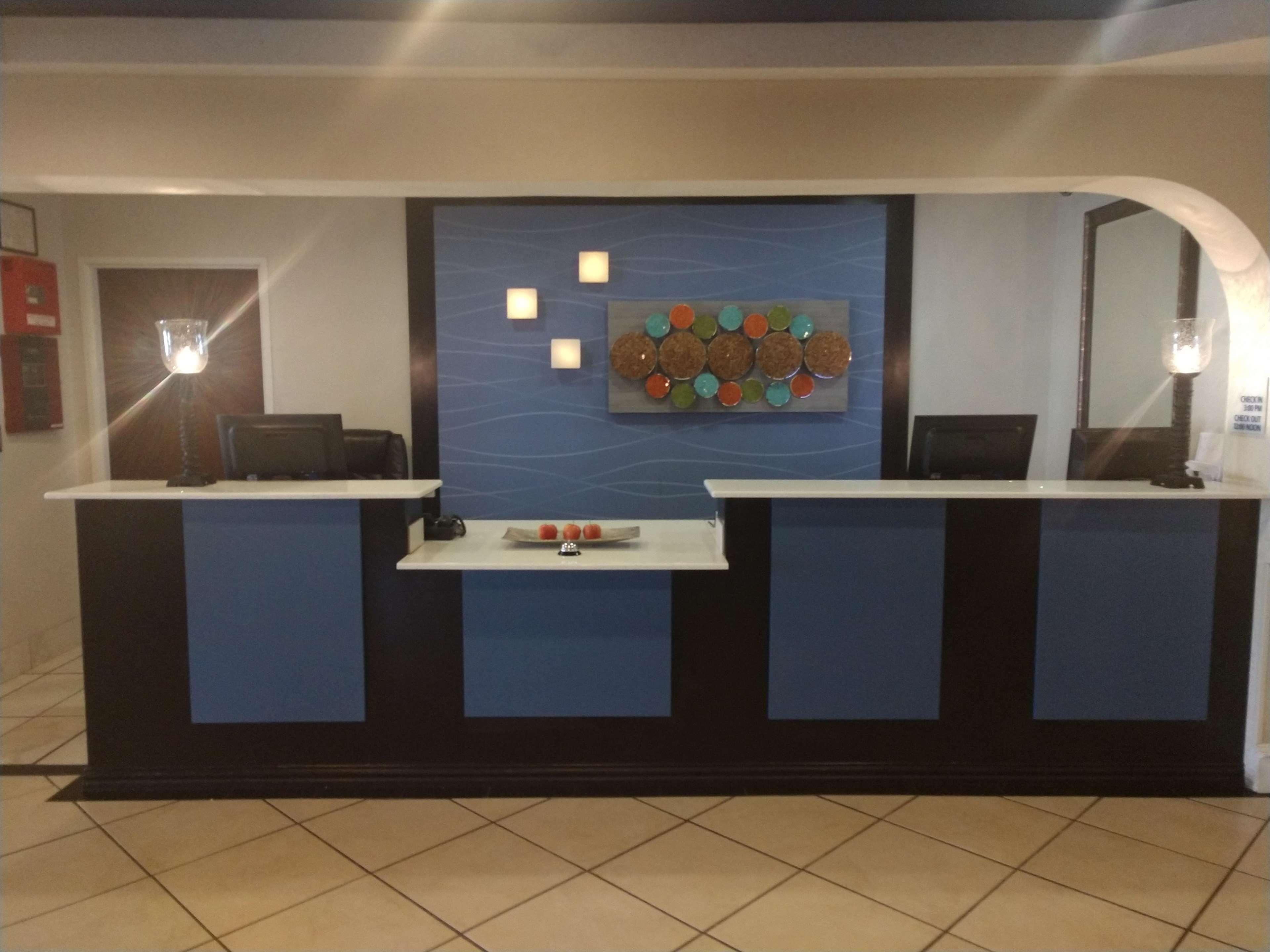 Best Western Casula Motor Inn מראה חיצוני תמונה