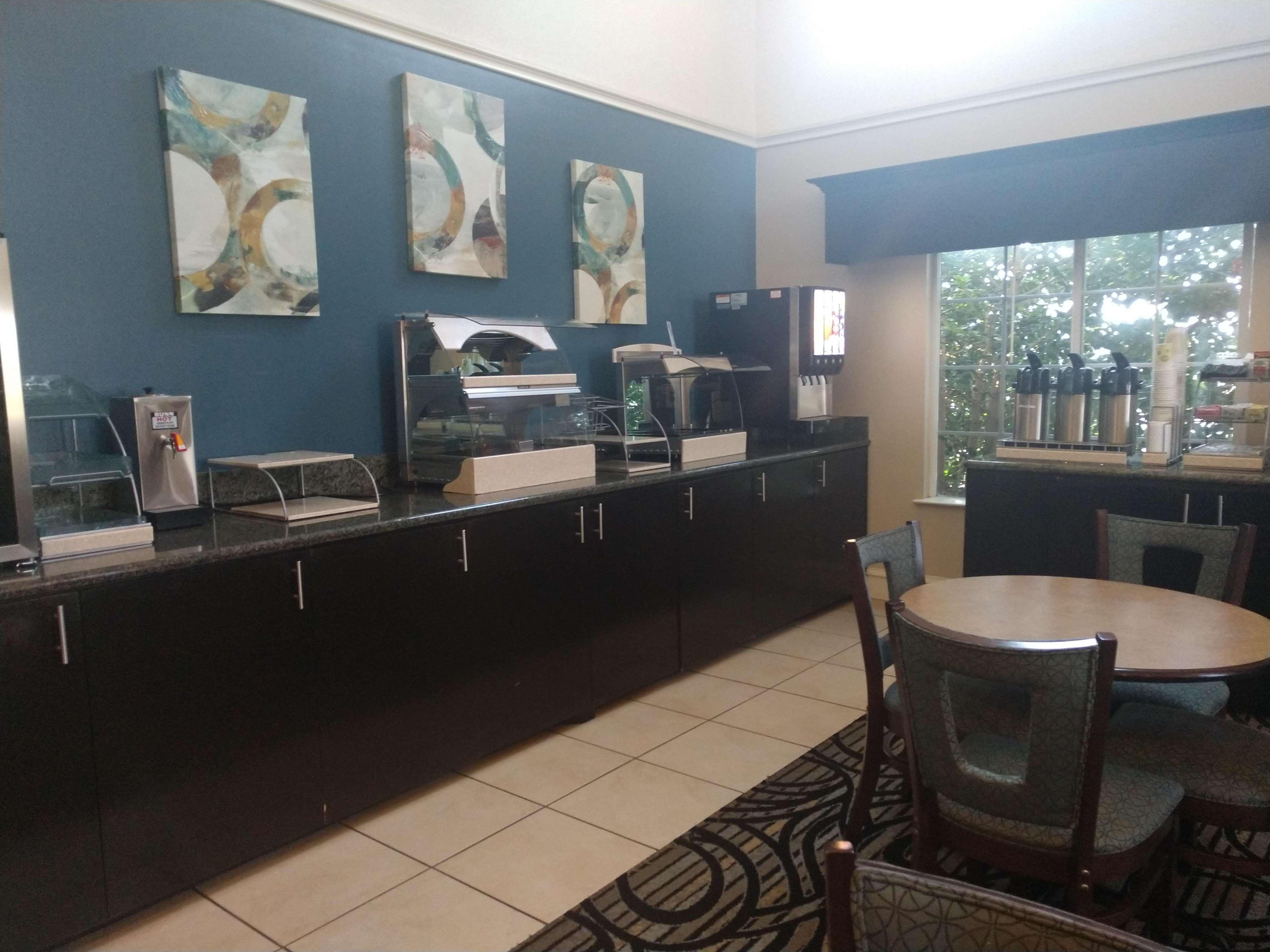 Best Western Casula Motor Inn מראה חיצוני תמונה