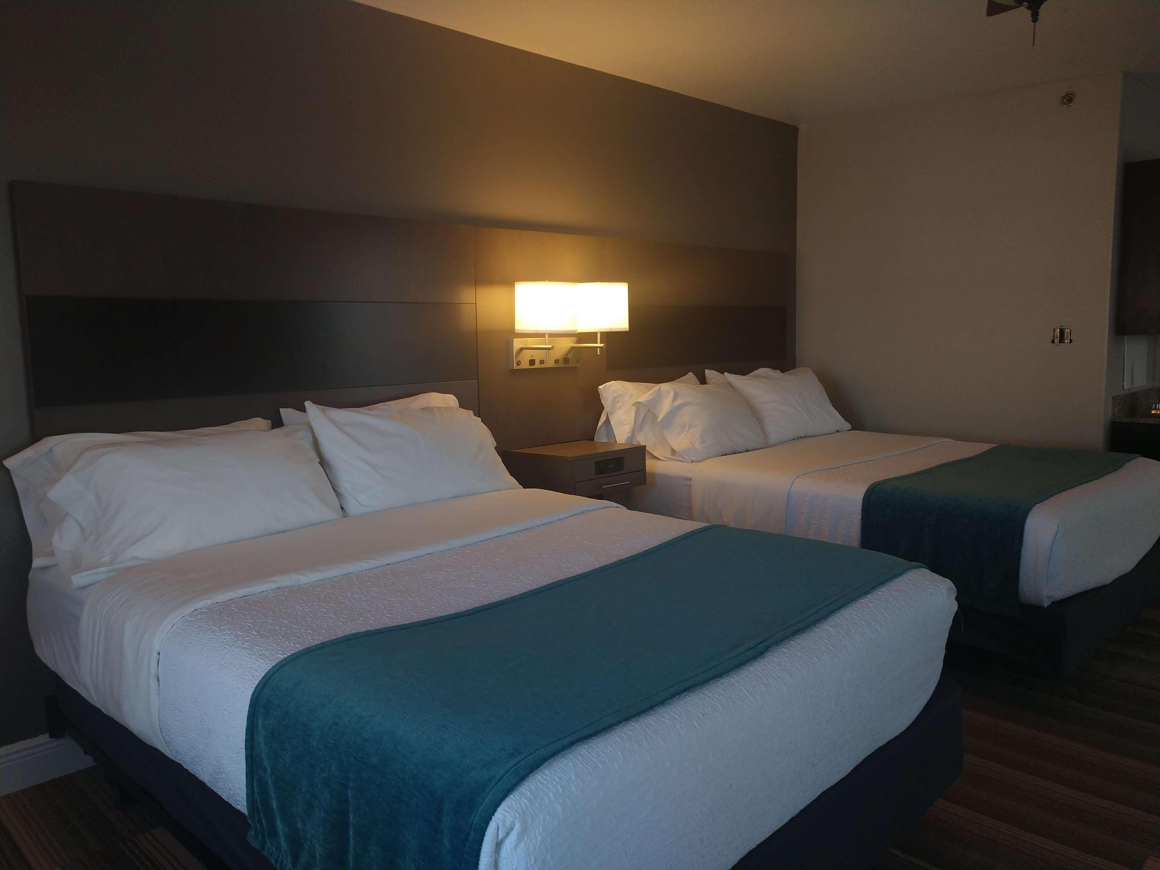 Best Western Casula Motor Inn מראה חיצוני תמונה