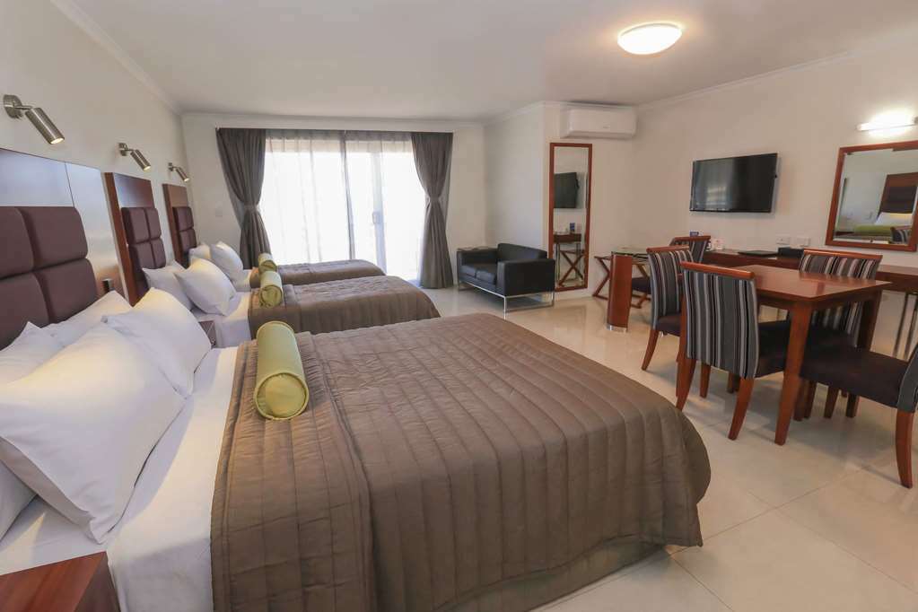 Best Western Casula Motor Inn חדר תמונה