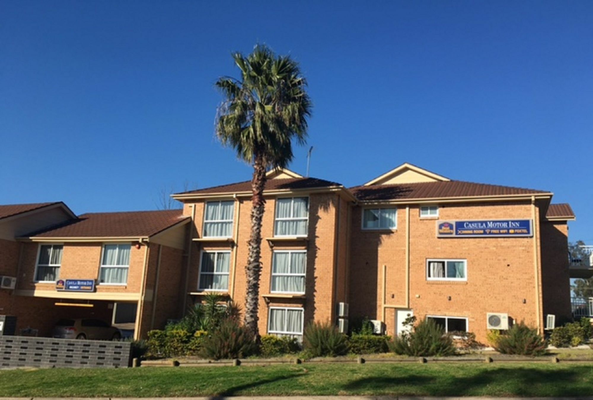 Best Western Casula Motor Inn מראה חיצוני תמונה