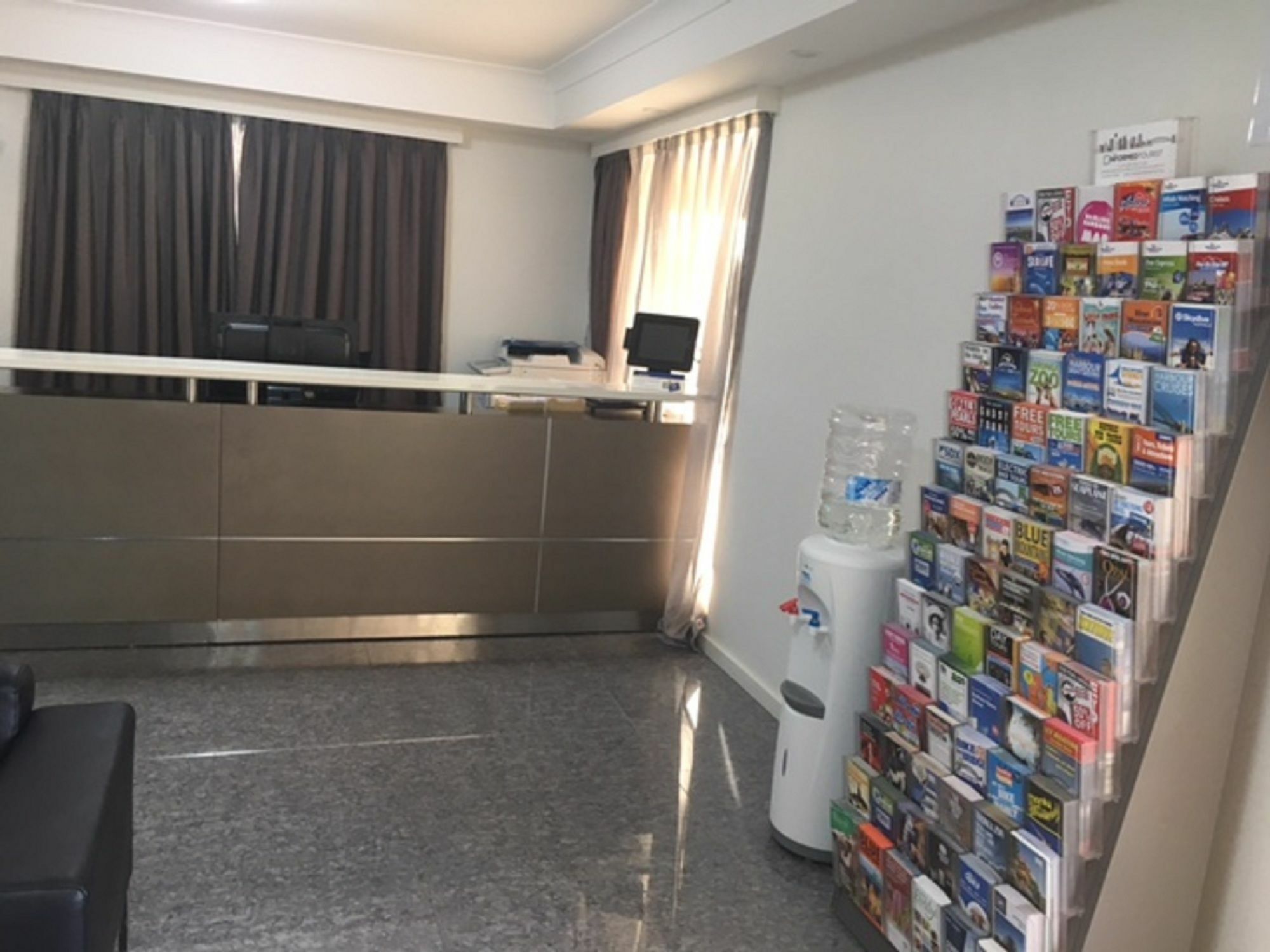 Best Western Casula Motor Inn מראה חיצוני תמונה
