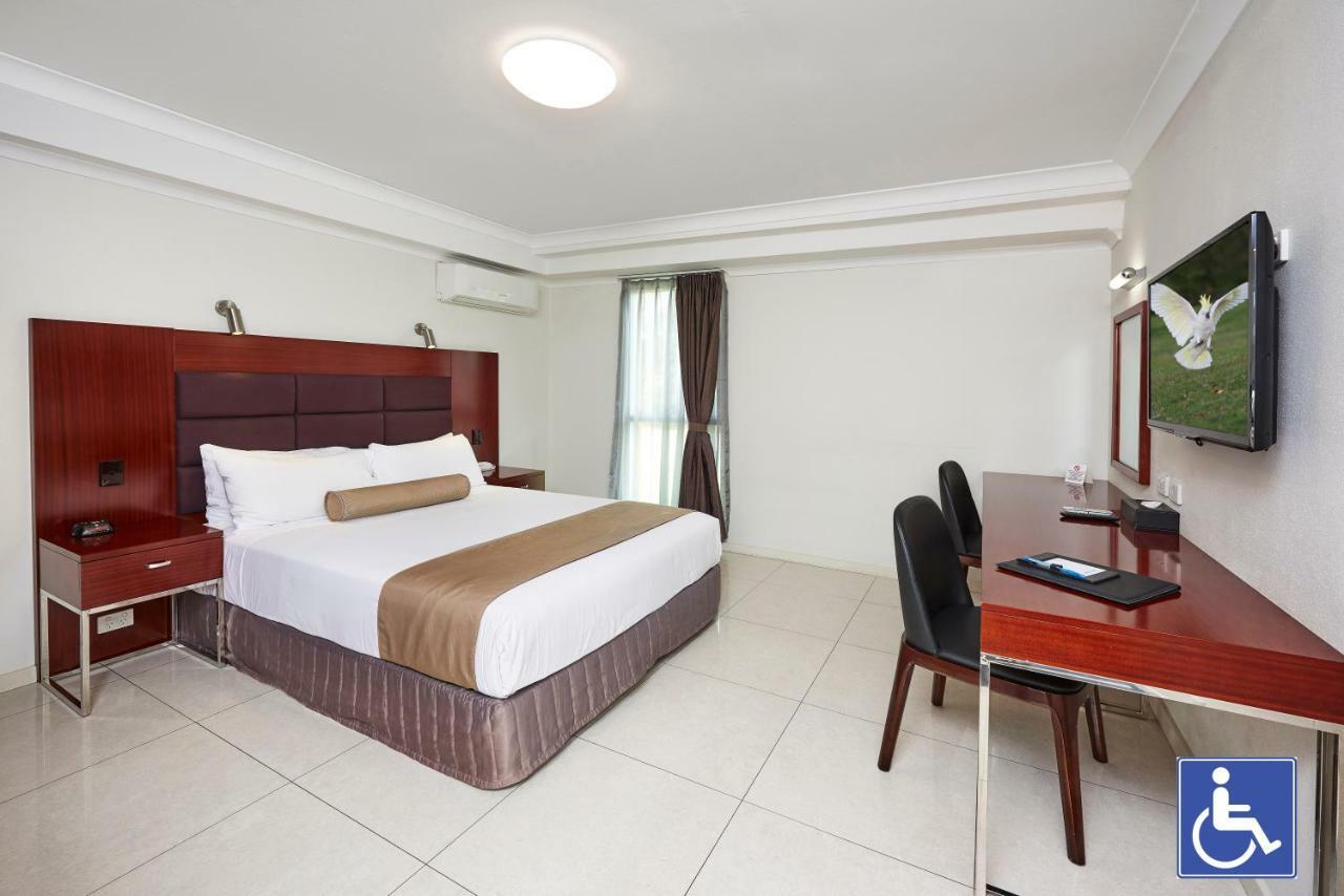 Best Western Casula Motor Inn מראה חיצוני תמונה
